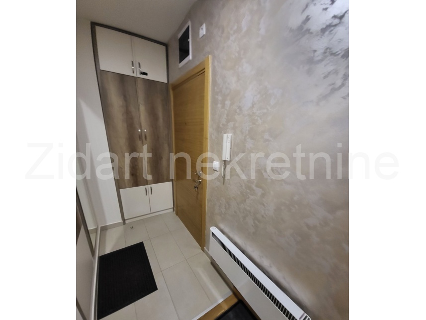 Квартира, 441 м², 110 000$ — FAKTOR